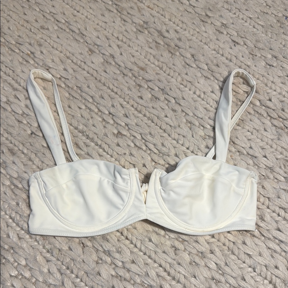 Monday Swimwear bikini top